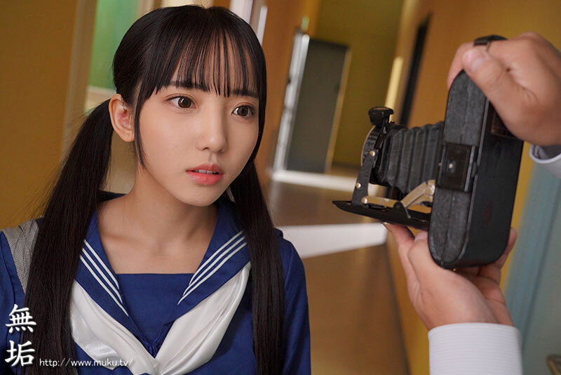 その身体は全部僕のいいなり。 絶対服従カメラ ～学級委員の優等生 美咲さん～ 美咲音 サンプル 2
