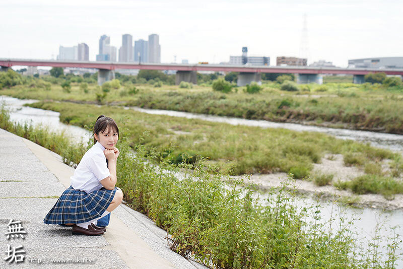 純粋無垢。 無垢史上最高レベル。10年に1人の逸材美少女AVデビュー 咲月ひな サンプル 1