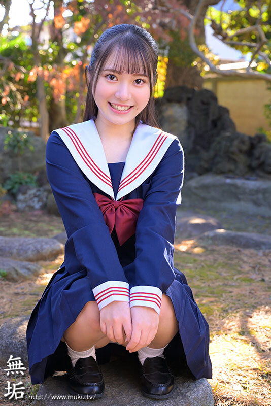 性欲の溢れたエロ過ぎ制服美少女が汗だくになって男を貪る絶倫性交 咲月ひな サンプル 1
