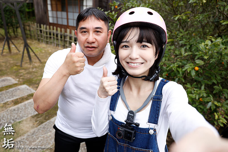 中出しさせてもらえませんか？ 限界集落で中出しSEXしてもらえないと帰れない！ スレンダー美少女があの手この手で純朴な村人を誘惑して中出し懇願！ 倉本すみれ サンプル 10