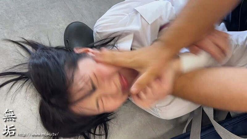 W喉奥肉便器 募金を着服するチャリティ詐欺娘をグチャグチャにして性根を叩き壊す極悪イラマ更生プログラム サンプル 3