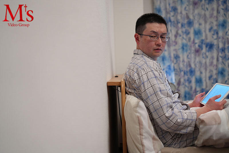 隣に住む夫が大嫌いなパワハラ上司の絶倫チ○ポで毎日イキ狂わされたセックスレス社宅妻 蓮実クレア サンプル 12