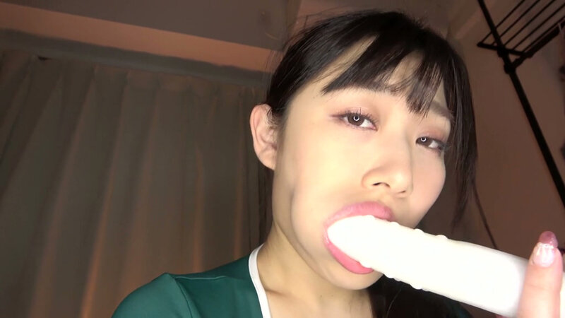 【4K】隣の奥様は美巨乳インストラクター 爆乳肉感ボディで大胆誘惑 夢にまで見た神展開で禁断中出し不倫SEX 小梅えな サンプル 11