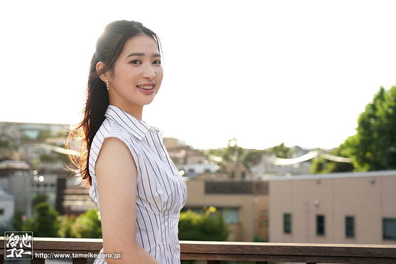 新人 渋沢りえる（29歳）AVデビュー 愛嬌も芯の強さもSEXのポテンシャルもピカイチな人妻 サンプル 2