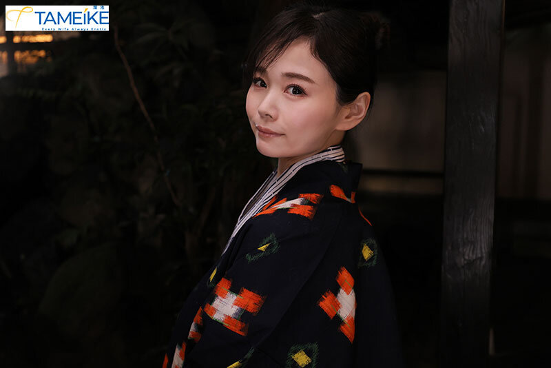 彼女と温泉旅行中に彼女のお姉さん（人妻）に猛烈おっぱい誘惑されてー。 壇玲奈 サンプル 10