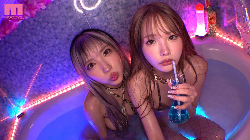 終電後僕の部屋に入り浸りギャル 4次会ビッ痴酔いパーティ 密着ヌルッヌルッのローション風呂ナイトプールごっこで朝までブッコ抜かれお泊り 松本いちか 春陽モカ サンプル 10