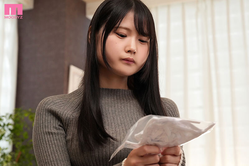 笑わない少女が悪徳エステに騙されて…媚薬オイルで恥部をほぐされ崩壊失禁アクメ 快楽マッサージ沼に堕ちた女子大生の末路 望月円 サンプル 1