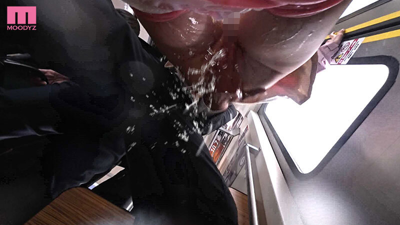 地味めがね巨乳の人妻介護士をいいなり早漏体質にした尿失禁孕ませ痴●電車 天宮花南 サンプル 8