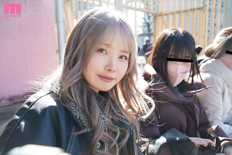 立ちんぼ救済レズビアン！いっちゃんのおま○こを使って公園に立つ立ちんぼちゃんたちに愛とSEXの良さを教えてあげよう全力企画！！ 松本いちか サンプル 1