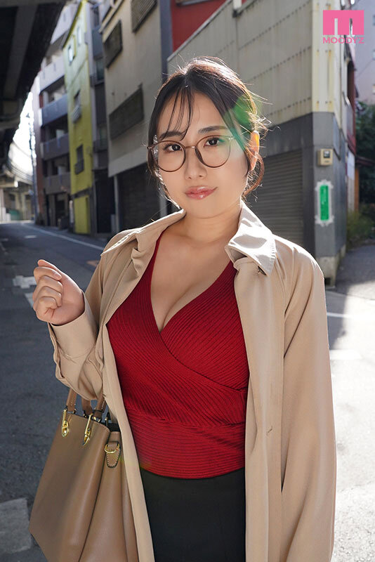 都合のイイ地味メガネ巨乳 いいなり後輩OLの卑猥ボディを乳首ビンビンになるまで揉みまくり ひぃひぃイキまくるまでヤリまくるだけのヤリ溜め週末密会 葉山みりあ サンプル 1