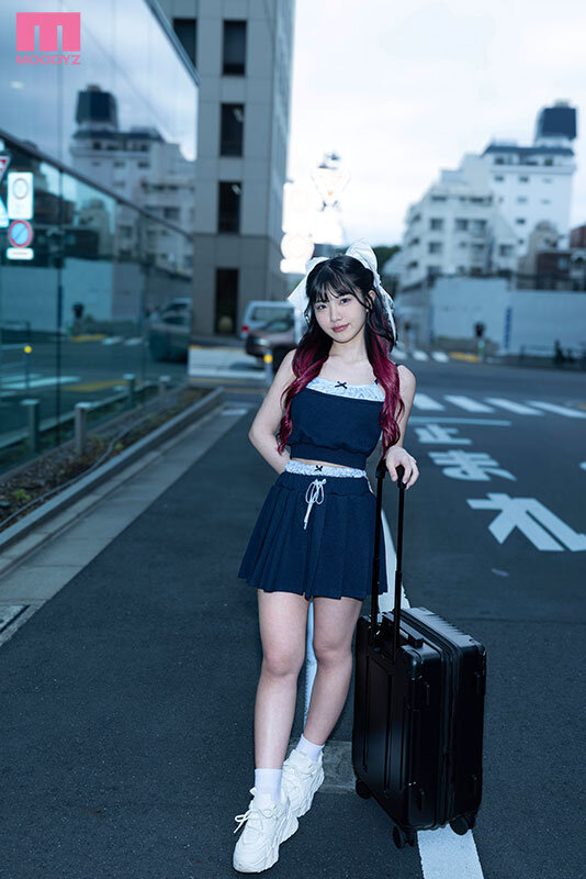 経験人数800人斬りのグローバルSEXモンスターが緊急帰国！！AVデビュー 初めてのJapaneseポルノでイキ狂い…やっぱり日本は凄かった。 月城るな サンプル 1