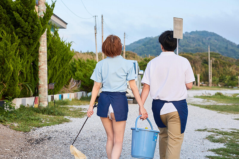 南国リゾートバイトに参加した僕は住み込み先で出逢ったデカ尻ギャルと人目を盗んでは生でハメまくった 弥生みづき サンプル 8