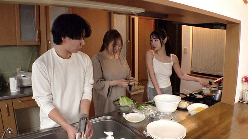 他人の男を奪いたくて仕方がないヤリマン姉が妹の彼氏をデカ尻誘惑…卑猥なピストンでマン汁まみれになったチ〇ポを躊躇なくフェラしながら濃厚ザーメンを何度も搾り取る禁断の逆NTR 小野坂ゆいか サンプル 2