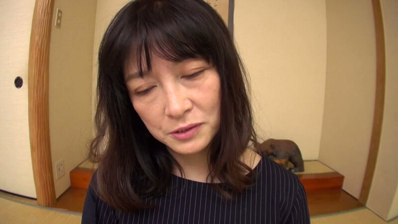 五十路の初脱ぎAV面接 初めて人前で股間をさらし恥ずかしいほど濡れました・・ 五十路の熟年婦人4人が初脱ぎいきなり生本番中出しハメ撮りノンフィクションドキュメント！ サンプル 6