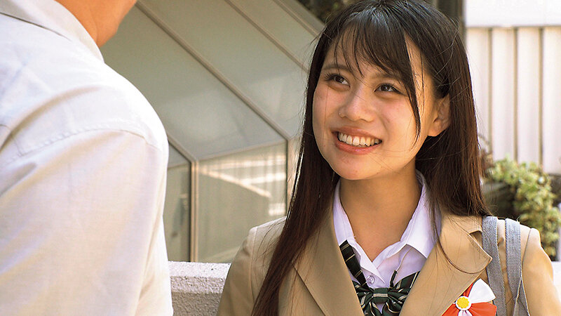 3分前まで女子〇校生！～2026年～卒業式直後に思い出の制服に初めての大量ぶっかけ！溜まりにたまった濃厚精子をあびせられ汚され全身精子でべっとり！ニオイたつチ〇ポ汁に火照ってそのまま生中出しSEX！！ サンプル 10
