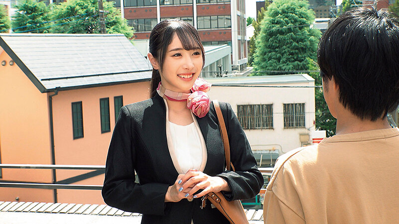 美しい制服姿がたまんない大企業の受付嬢さんがじゅぼじゅぼ連続射精ノーハンドフェラ大会！！恥ずかしそうにお口だけでデカチン「おしゃぶりしてると下のお口にも欲しくなっちゃった」パンスト脱ぎ捨て生ハメSEX総発射21発【お口×13発】【中出し×8発】 サンプル 13