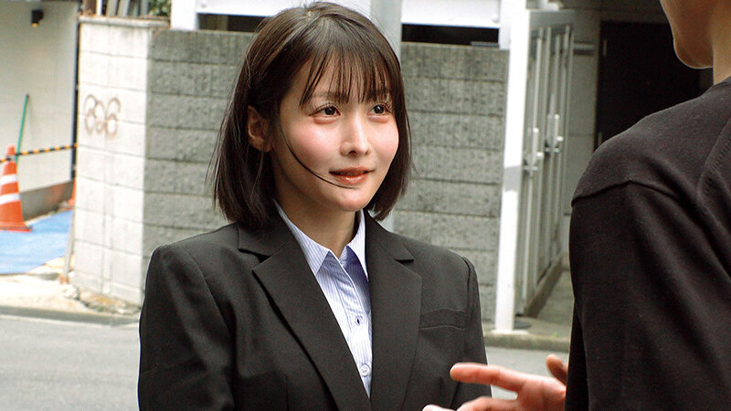 男子生徒が放課後シコりまくる憧れの大人の女性！学校一の美人女教師に性教育の授業と称し生パンスト素股に挑戦してもらいました！？一日中教壇に立ちムッレムレの生パンストにデカチンが擦れて赤面発情！パンストはエッチな汁まみれ！生で擦り合わせて連続中出しSEX！ サンプル 1