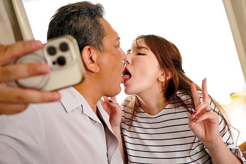 塩対応の人妻 いつも冷たくそっけない近所の人妻…旦那の留守中にカリ太巨根で突いてあげたらアソコも濡れだし神対応に… 波多野結衣 サンプル 4