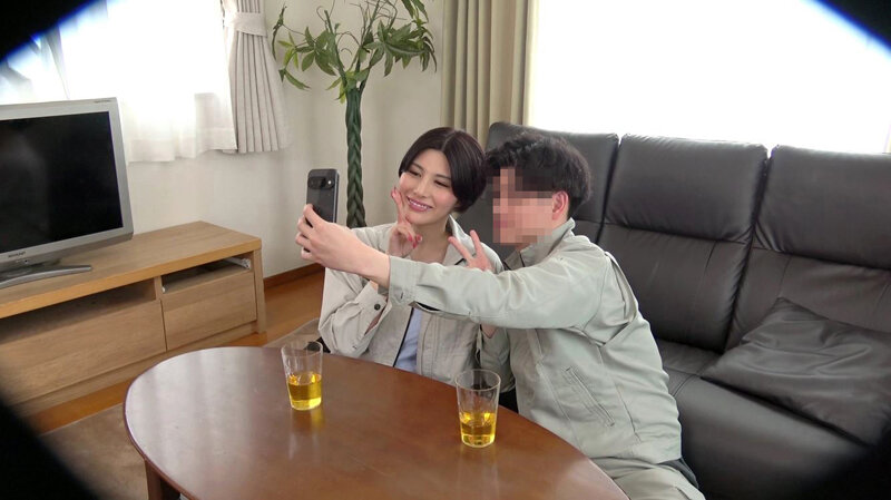 このたびウチの妻（28）がパート先のバイト君（20）にねとられました…→くやしいのでそのままAV発売お願いします。（NKKD-368） サンプル 3