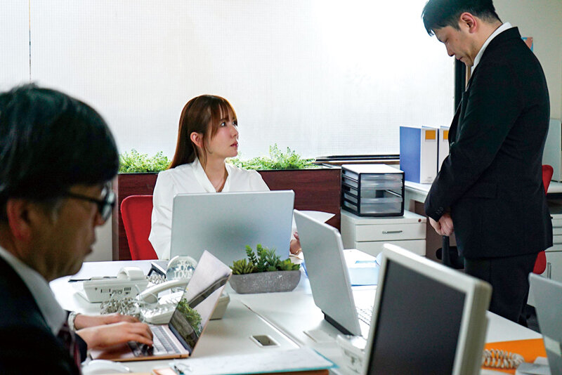 退職するなんて言わないで… 会社を辞めたい部下を引き止め。痴女上司の個別逆レ●プ勧奨 波多野結衣 サンプル 6