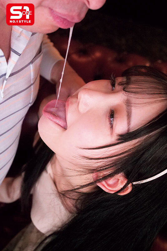 かわゆいカラダもお顔もキモおっさんからグチャグチャに舐め汚される 熟練ベロチューでトロけちゃう女の子たち 46本番7時間 サンプル 7
