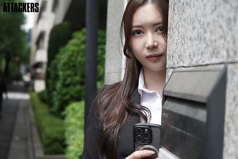 「不倫なんて絶対許せない」と言っていた不倫調査員の人妻が寝取られてしまうまで。 白峰ミウ サンプル 1