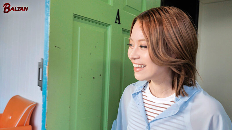 120分ノーカット！デカ尻美人痴女ギャル女優 成望るかの2時間ノンストップ搾精！次々迫りくるM男の精子を搾り取れ！ サンプル 2