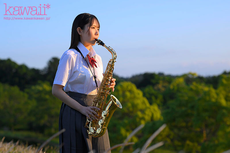 青い春 音楽は夢 セックスとサックス 149cm kawaii*史上最高に素朴な音楽少女のミニマム＆プレミアムAVデビュー 星村梨乃 サンプル 9