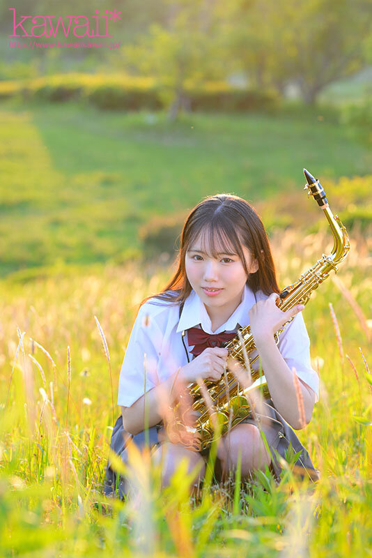 青い春 音楽は夢 セックスとサックス 149cm kawaii*史上最高に素朴な音楽少女のミニマム＆プレミアムAVデビュー 星村梨乃 サンプル 10