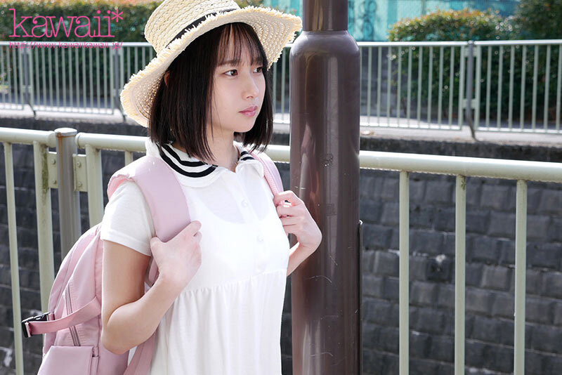 おじさんって……やばい。無知な少女は、当たり前のようにおじさんたちに精子かけられる。 松岡美桜 サンプル 1