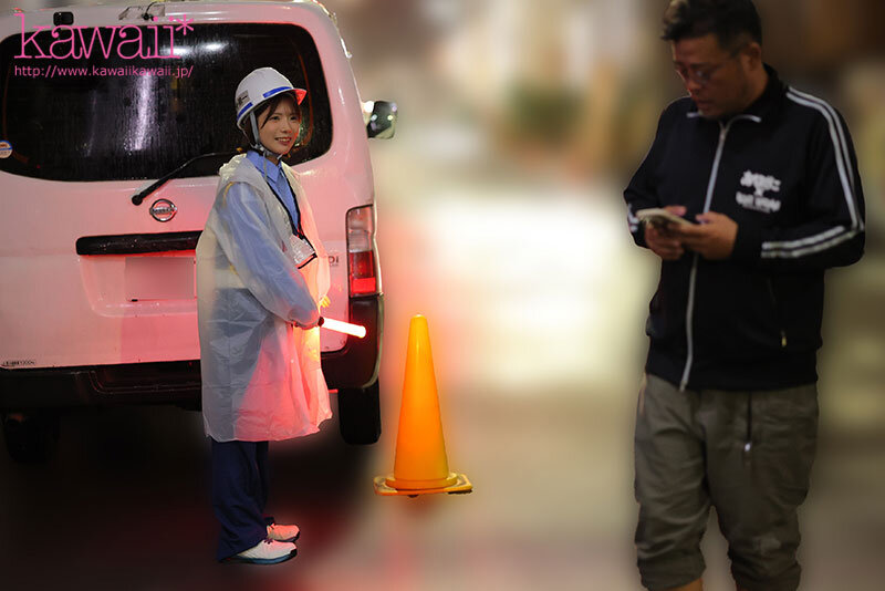 史上最も幼くエッチなAカップ合法ロリ交通警備員、安全第一守れずイキ潮ハメ潮大量中出しアクシデント 翔乃そら サンプル 3