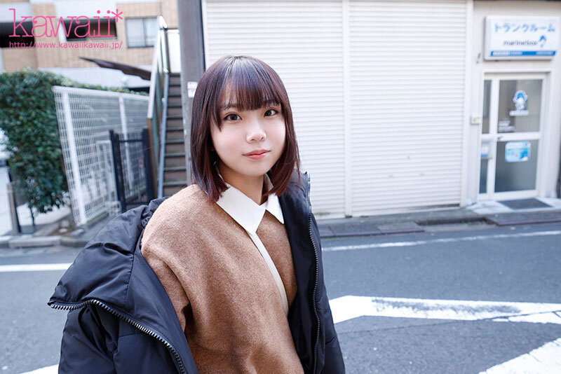 大嫌いなおじさんのチ●ポがドストライク！？王道デビューと思った女の子のSEX相手はまさかの変態おじさん。144cmちびかわ女子 AVデビュー 千咲のどか サンプル 3