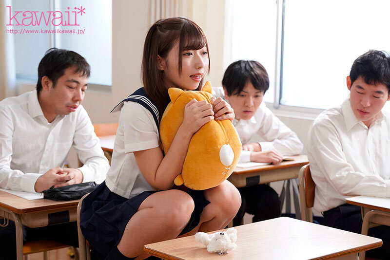 誰も手を出しづらい…。あの学級一可愛い高嶺の女子学生が記憶失い理性ゼロに！？公共、学校どこでも尻アナル丸出しで四つん這い歩き…身勝手お漏らしモラル崩壊少女！ 逢沢みゆ サンプル 3
