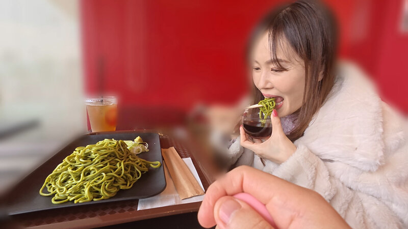 ノーブラ熟巨乳ムチムチおっぱいデート5 ももの真利奈 サンプル 4