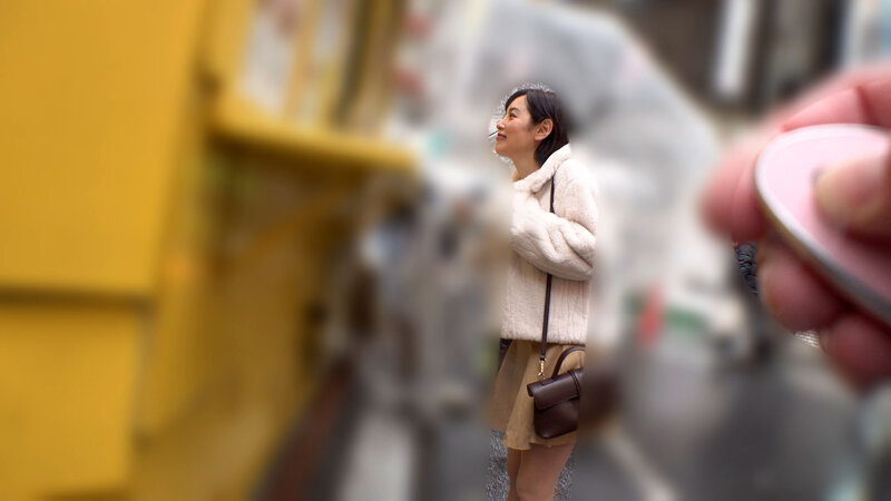 恥辱、陵●、とびっこ装着・繁華街デート！43 美咲かんな サンプル 4