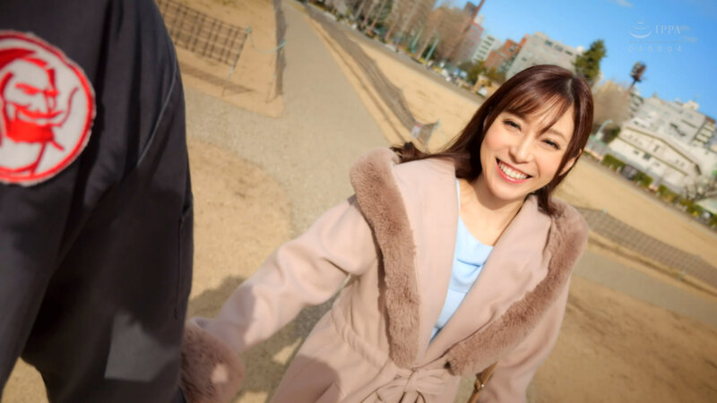 超有名女優達も素顔を晒したプライベート感満載のラブラブハメ撮りデート映像集～22時間33分8枚組BOX サンプル 18