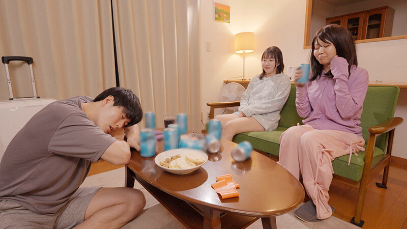 義妹の愛汁たっぷりオナホマ○コから精子が溢れて飛び出るほどズボズボかき混ぜるち○ぽ挿れっぱなし密着中出し 野宮あん サンプル 2