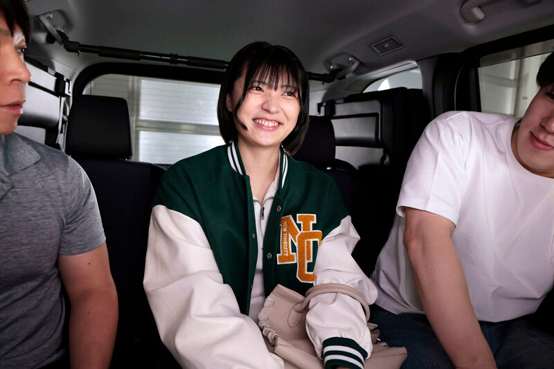 タクシー運転手さん、私をエッチなところへ連れてって！AV女優が「私のエロ願望」を叶える何でもありのSEXドキュメント サンプル 2
