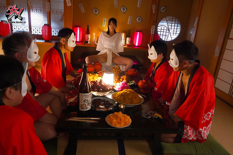 孕むまで中出しされ続ける地獄の三日間。白装束姿で狂気に染まり、神の巫女として精子を注ぎ込まれる逆流種付け儀式 東條なつ サンプル 3