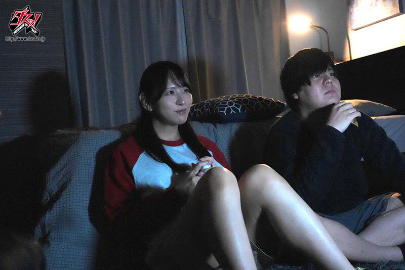 「ぼくたち、ともだち…だよね？」男子校の美少年な親友に姉の制服を着せてメス堕ちさせた日。匂いたつ女装姿に発情してねっとりアナル中出しセックス。 柊もみじ サンプル 2