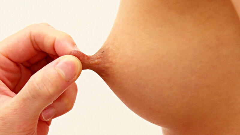 伸縮乳首瞬間アクメ サンプル 13