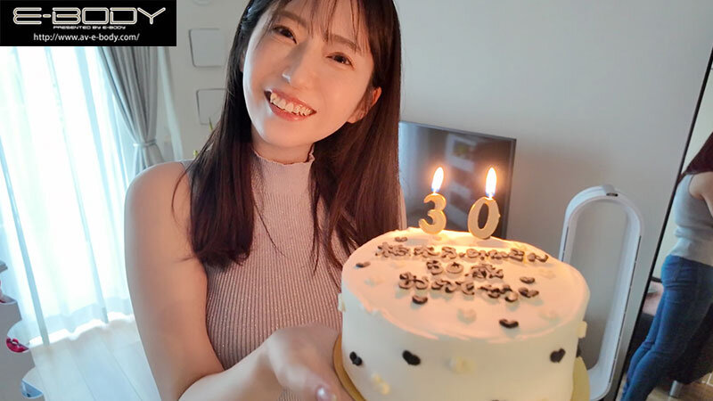 柏木ふみかの私生活とカラダを徹底解剖するバースデードキュメント映像 マンクチュ音・ハメシロ＆巨乳アングルを同時に堪能できるバイノーラル録音フェティッシュ性交 サンプル 1