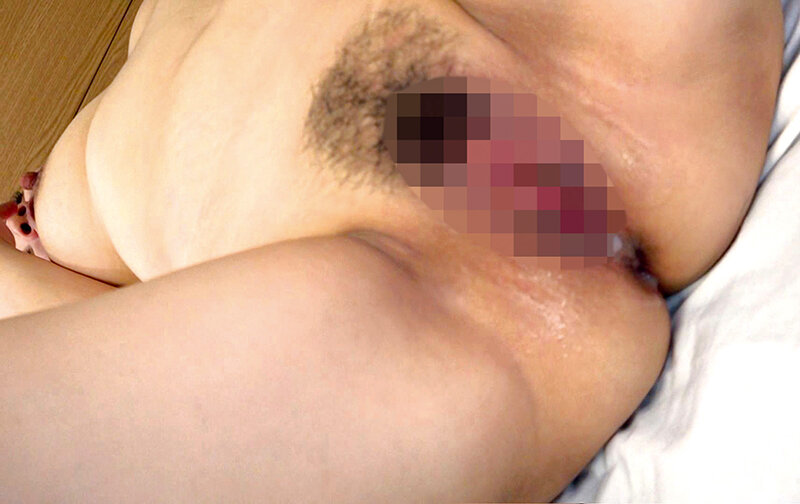 夫と子の居ぬ間に自宅訪問し奥さんをやりたい放題メチャクチャにして生中出ししまくり家中を女潮と精子まみれにして帰りました。 美原すみれ サンプル 19