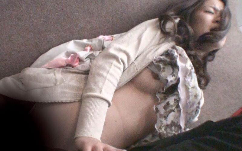 近所の奥さんにいたずら精液発射4時間 サンプル 7