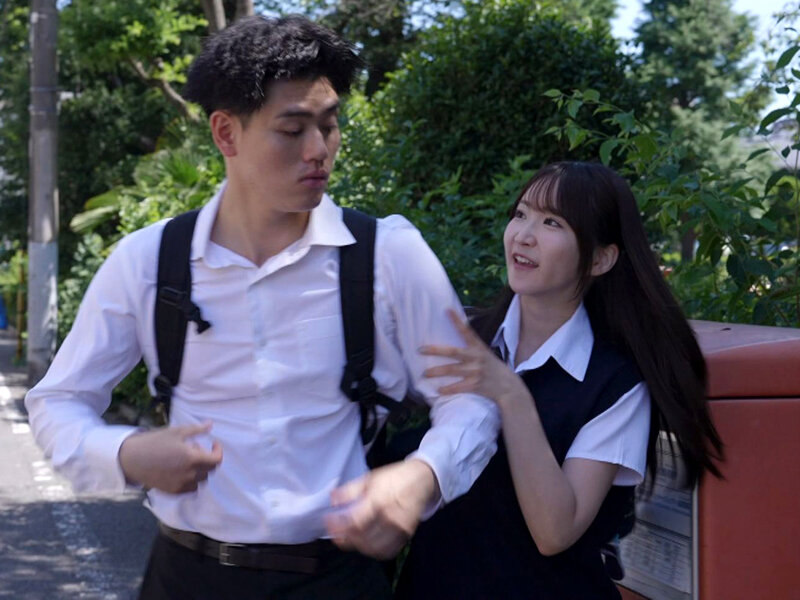 ボクだけが知っている同級生のドSな本性 学校一の美少女J●におしっこを飲まされ、唾液まみれの飲尿クンニで溺れイキ！ 依本しおり サンプル 1