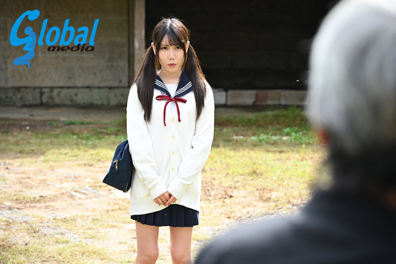 蔵の中で緊縛調教される女子校生 グラビアアイドルを目指す女学生を厳しく躾ける過激な祖父の縄遊戯 百合川みおり サンプル 1