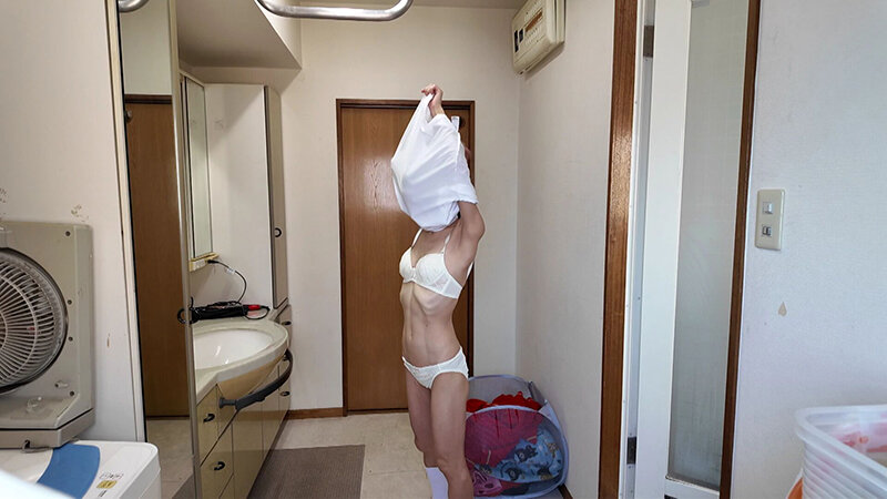 【ミニマム体型・Hちゃん】部活J系ツケマワシ家庭内盗撮睡眠姦 尋井うみ サンプル 2