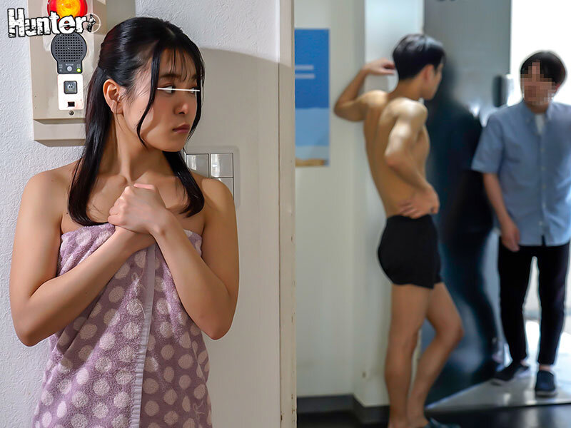 親友に隠れて何度もNTR！2 飲み会の後、終電を逃して家に泊めた親友の彼女NTR盗撮！酔った勢いとノリでエッチまでしたら体の相性抜群で… サンプル 13