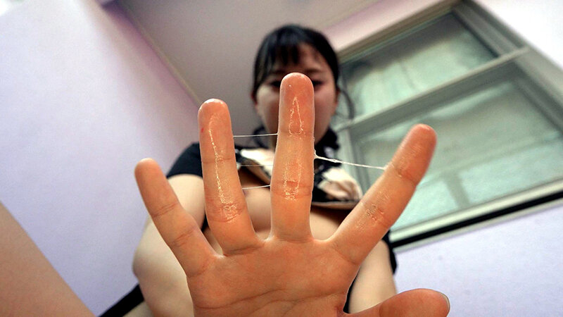 「私を目で壊してっ！」本能がバグる自撮り淫乱妻オナニー 五芭 サンプル 10