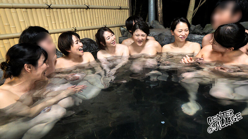 完熟・中出し浪漫秘湯 ドキッ！おばさんだらけの灼熱温泉大乱交SPECIAL サンプル 10